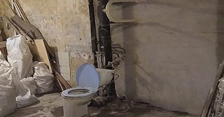 Демонтаж сантехкабины в панельном доме - цена от 1052 рублей | Сварной-Ссб